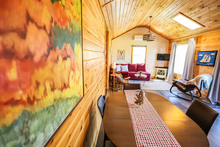 Blue Acorn Cottage