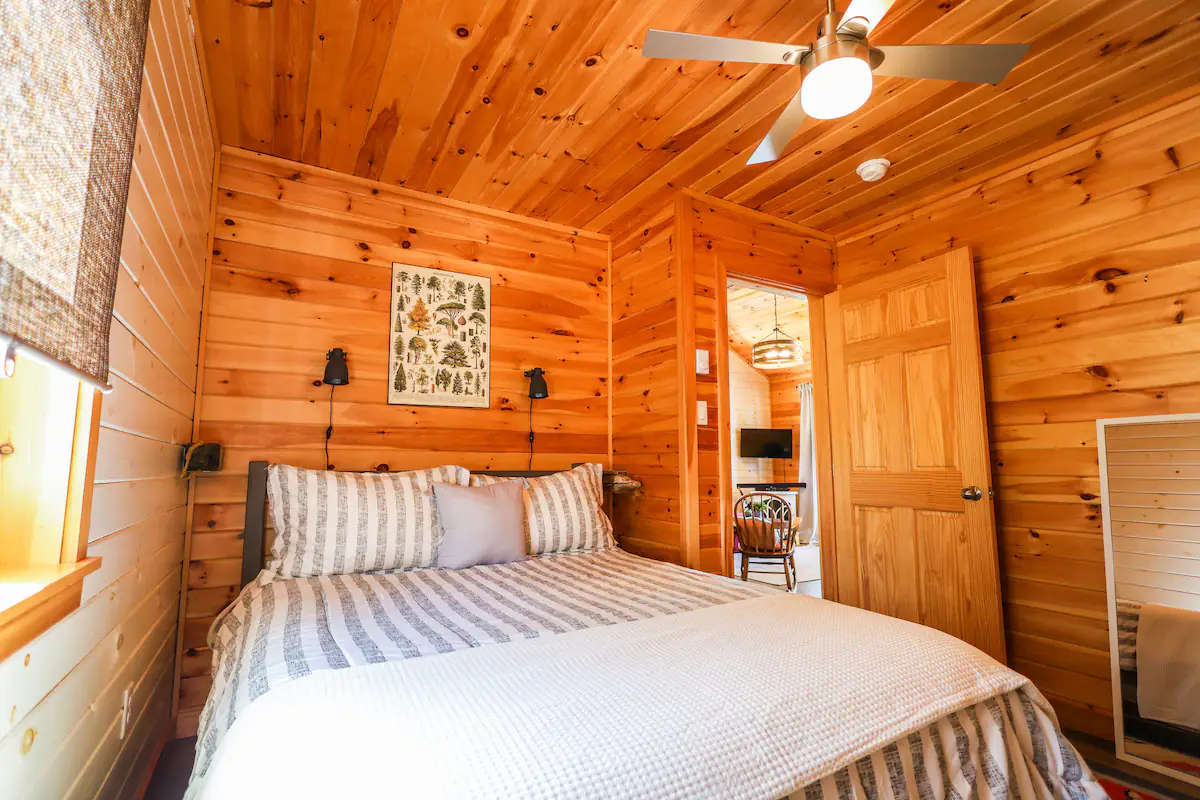 Blue Acorn Cottage